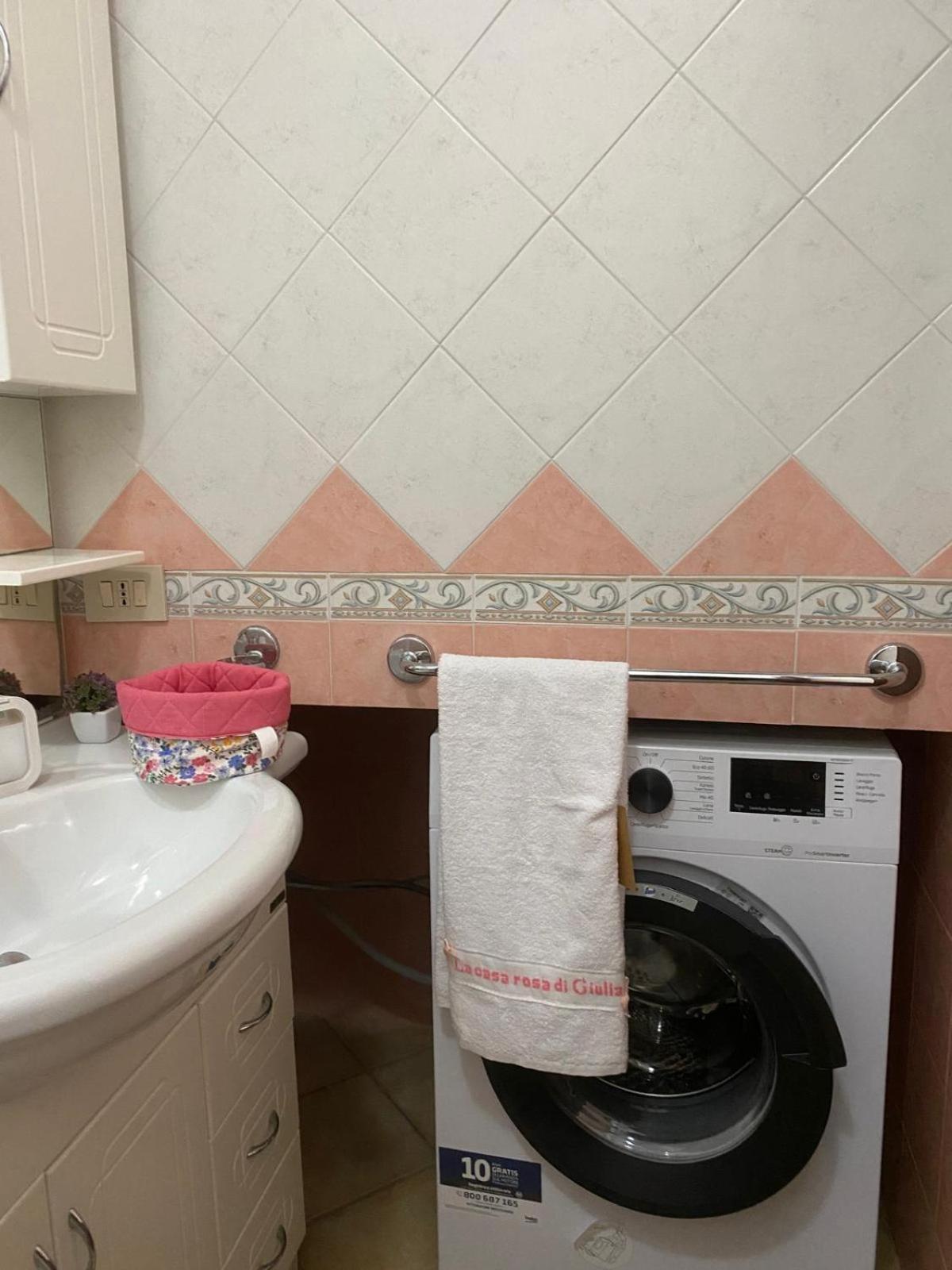 فيلا La Casa Rosa Di Giulia ايسكيا المظهر الخارجي الصورة